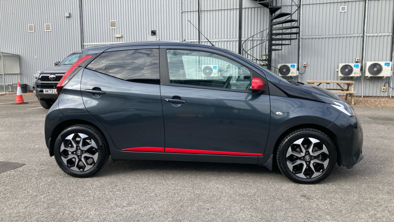 Toyota Aygo 1.0 VVT-i X-Trend 5dr x-shift Petrol Hatchback